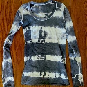 Lululemon Swiftly Tech Long Sleeve Top